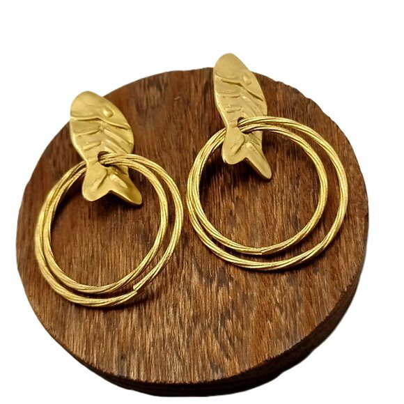 Vintage Norma Jean Matte Gold Fish Hoop Earrings Unique Double Hoop Dangle - Picture 4 of 10
